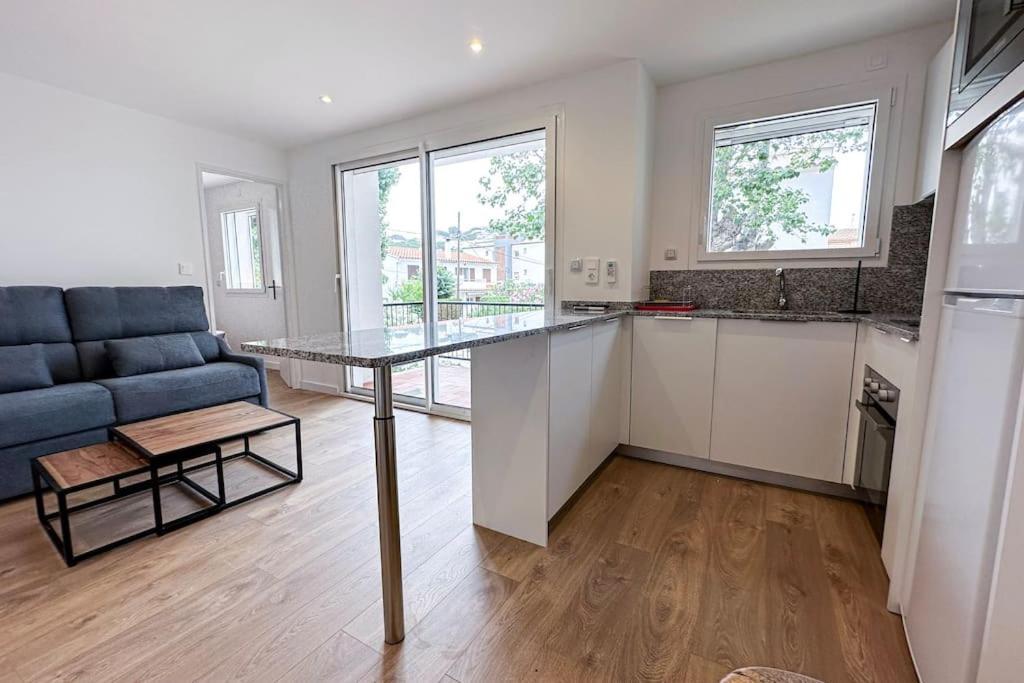 Can Romy Appartement T3 B - A 20M De La Plage De Cala Montgo L' Escala Εξωτερικό φωτογραφία